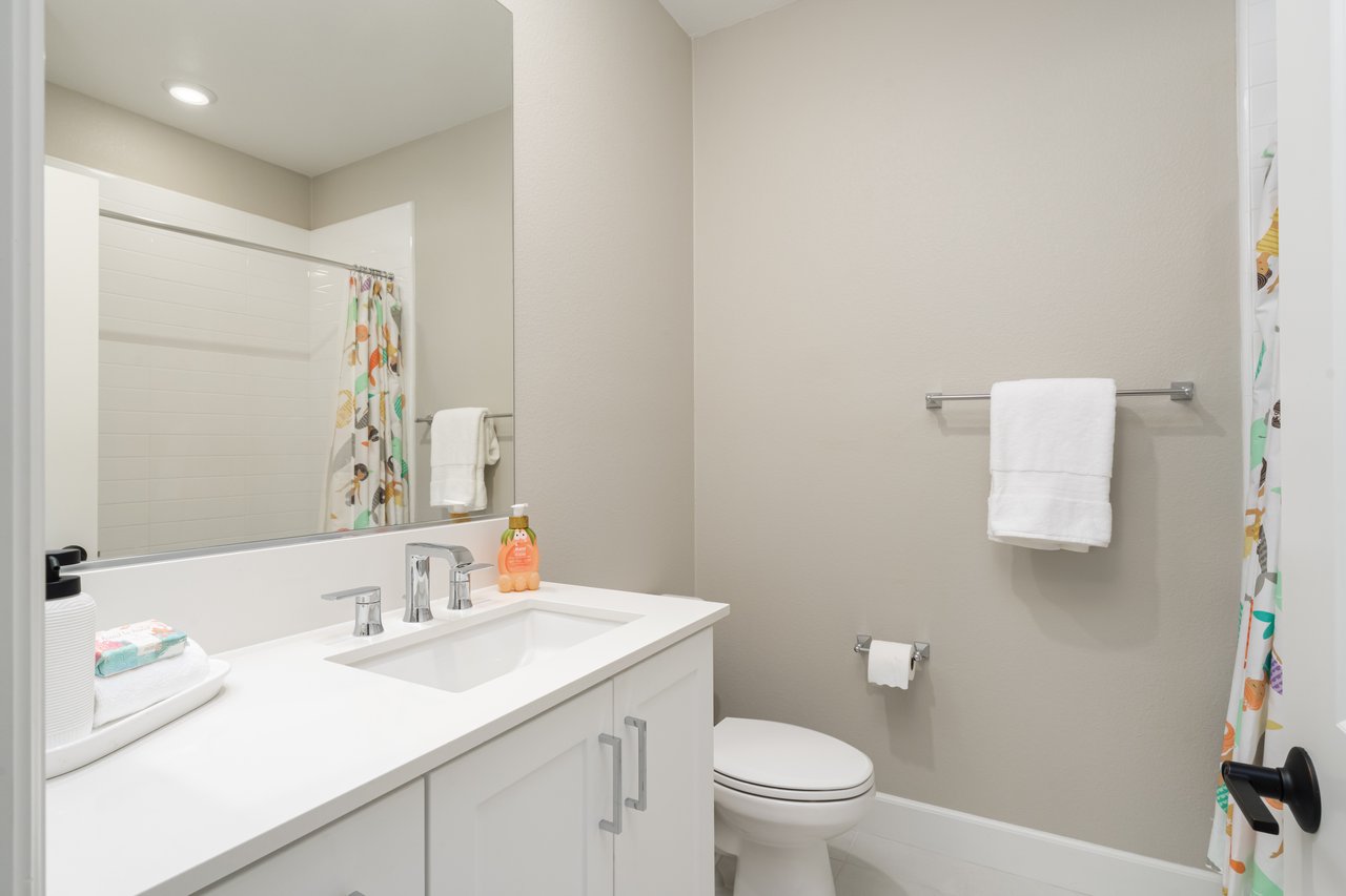 17582 Boca Raton Ln