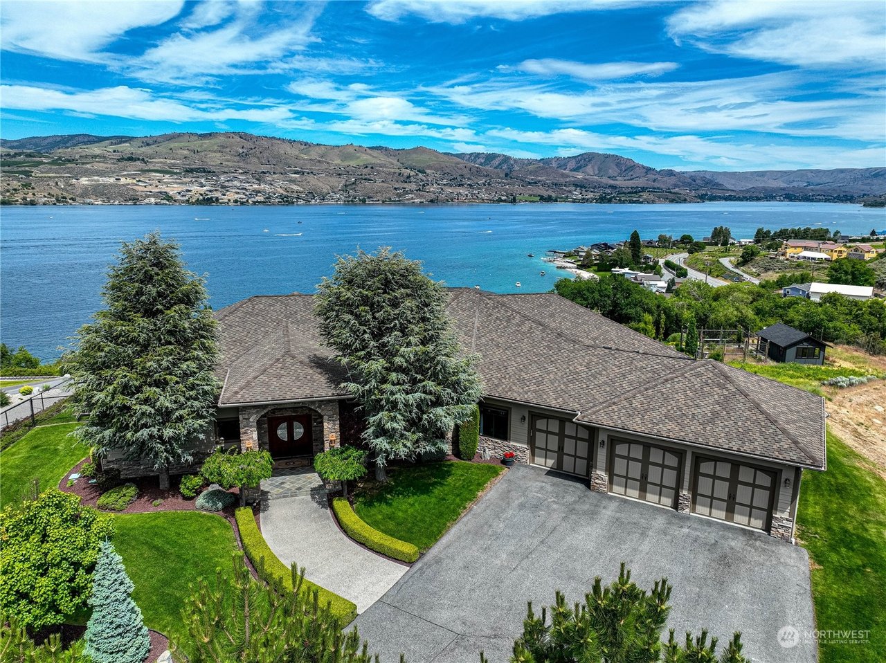270 Bene Vista Ln