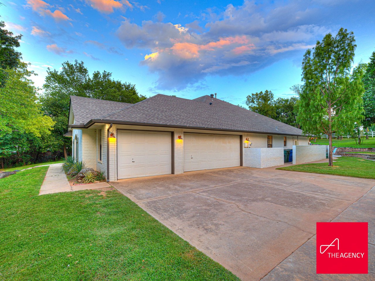 Listing of the Week: 5700 Whitetail Run Edmond, Oklahoma - Wyatt Poindexter - The Agency