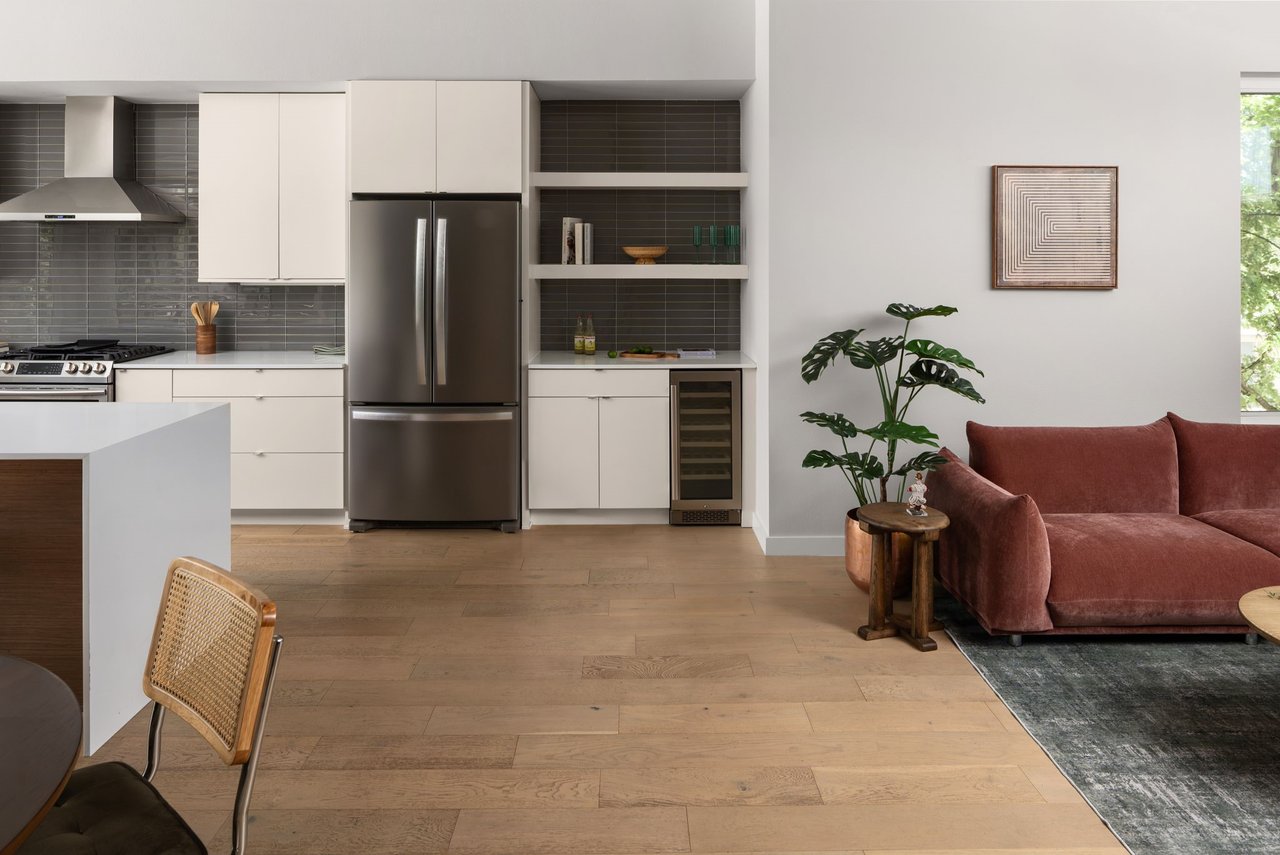 5605 Sunshine Dr #11