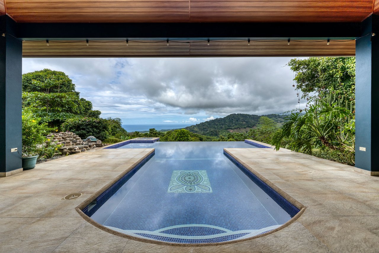 CASA TORTUGA – LAGUNAS OCEAN, MOUNTAIN, AND SUNSET VIEW HOME
