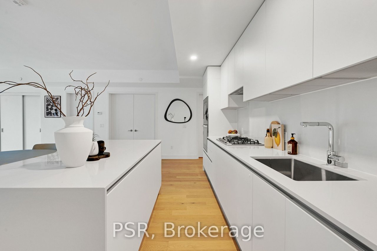 KEEWATIN PARK RESIDENCES 