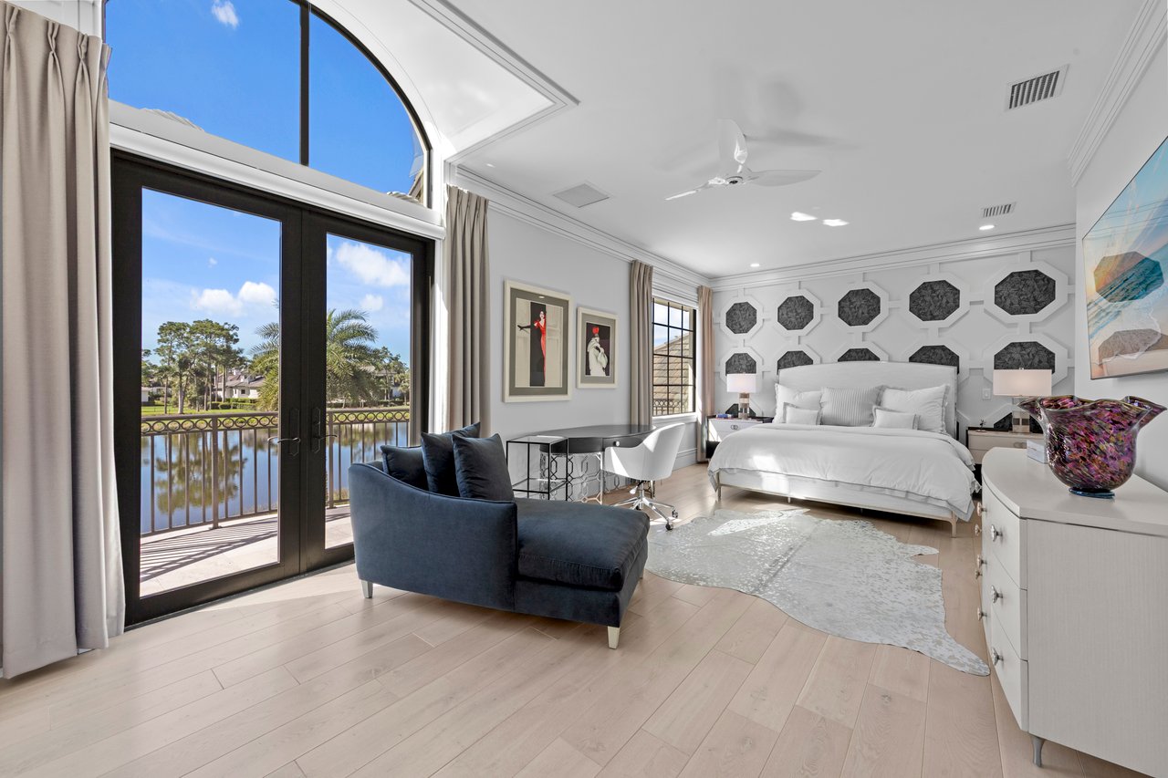 6536 Highcroft Drive