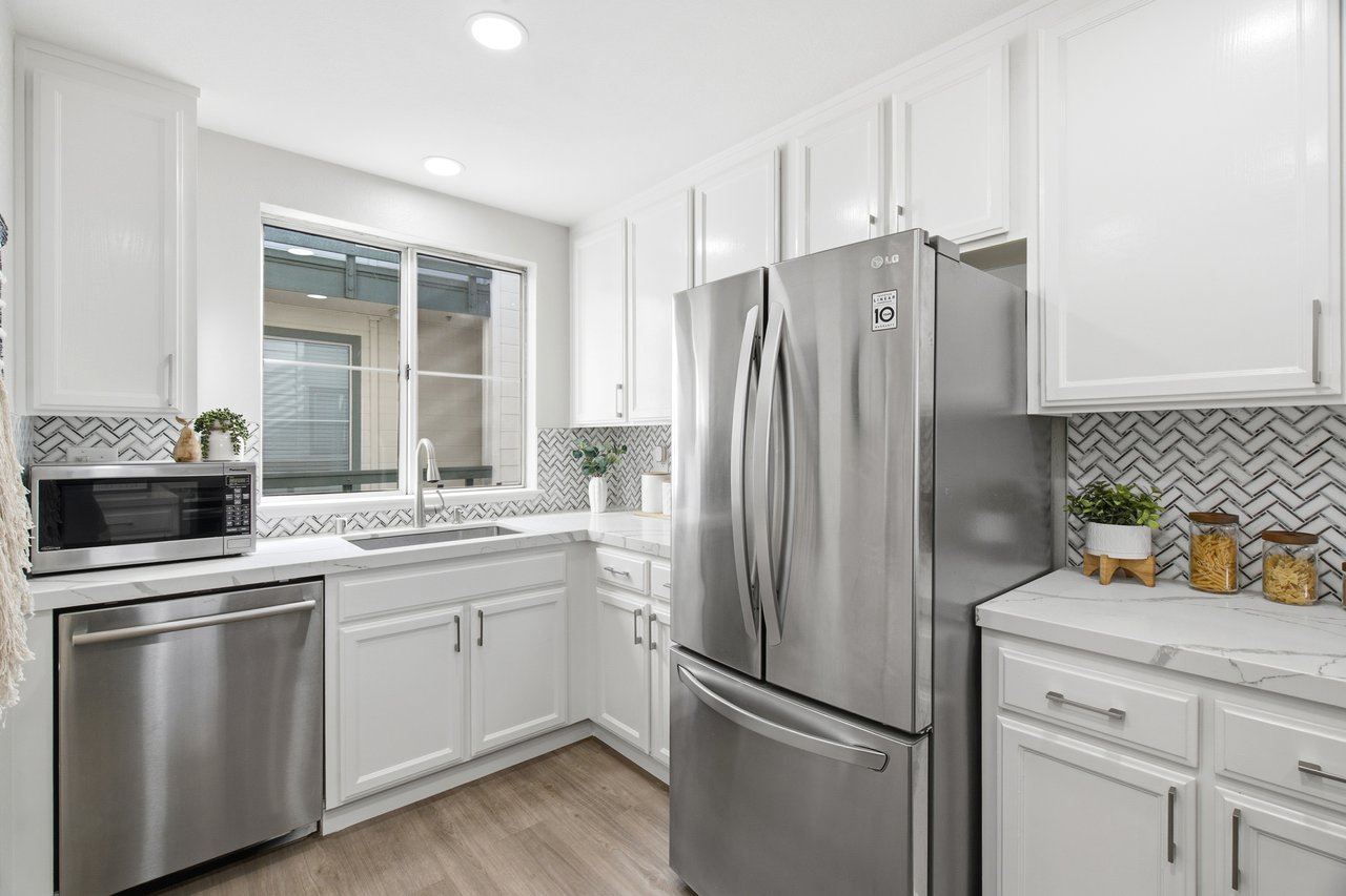 929 East El Camino Real 317E