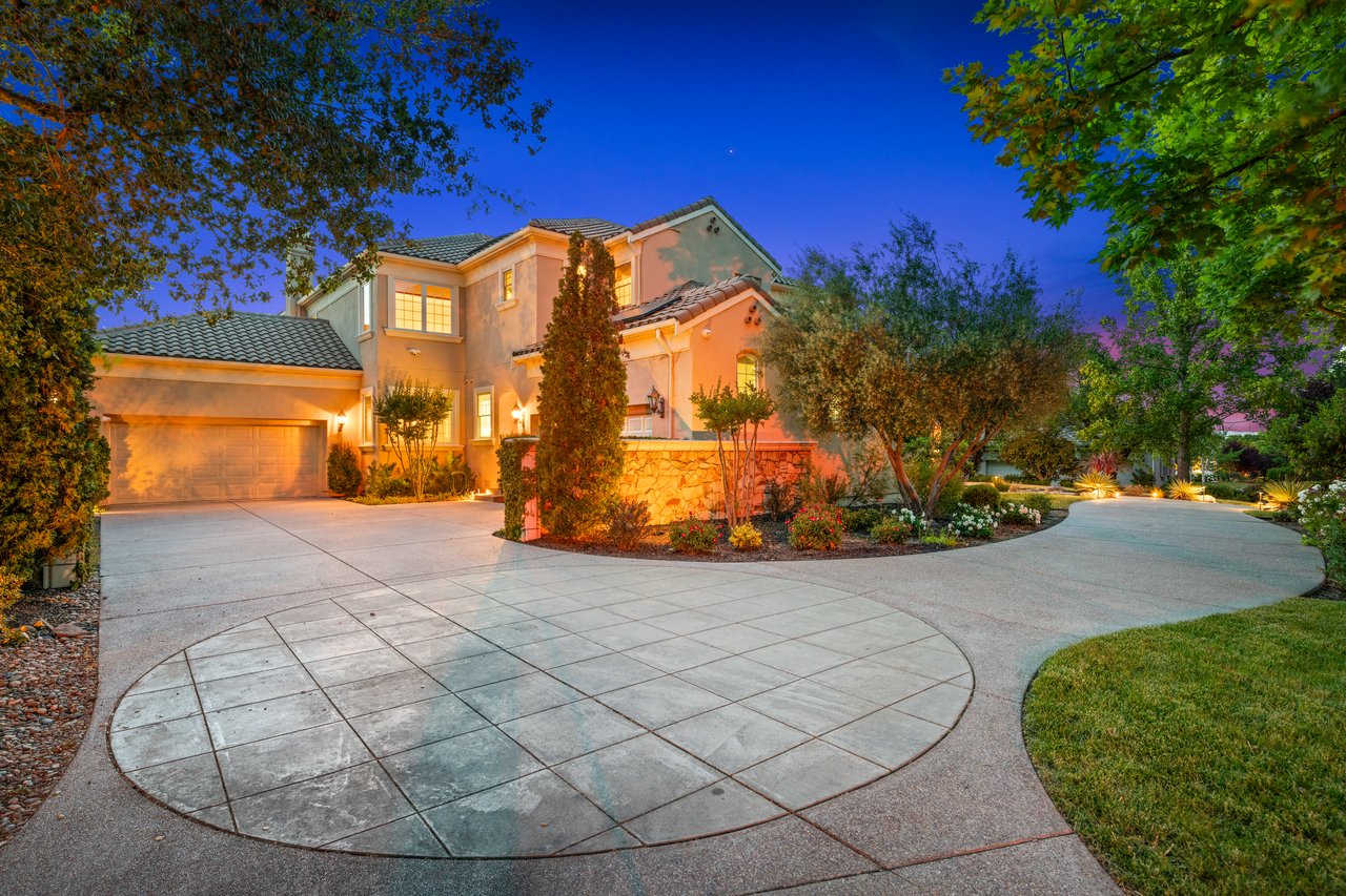 1751 Spumante Place, Ruby Hill