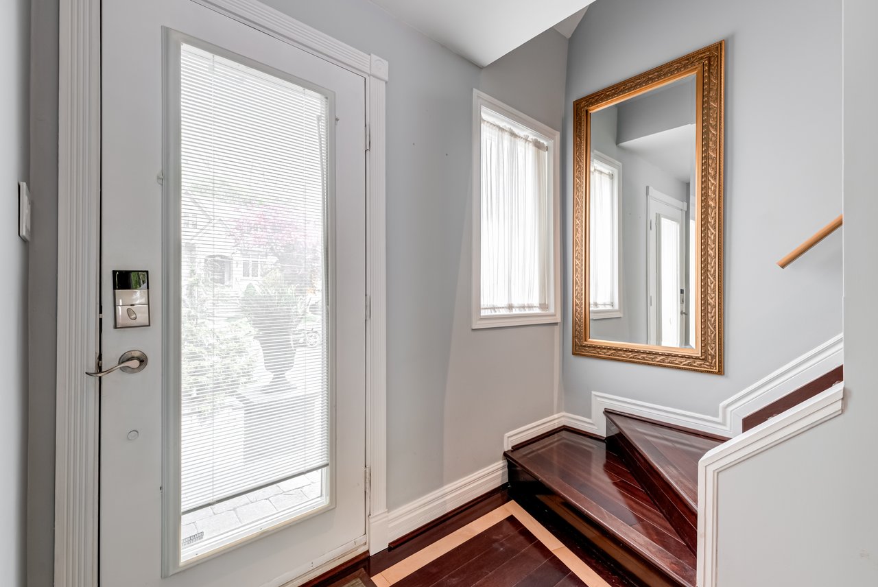 22 Worthington Cres - a Gem in Bloor West Village
