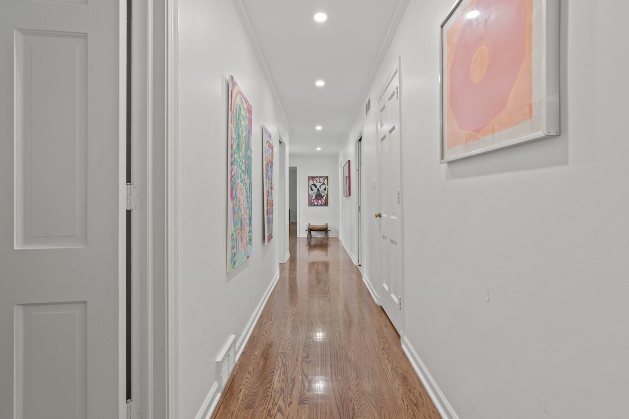 345 Woodridge Road