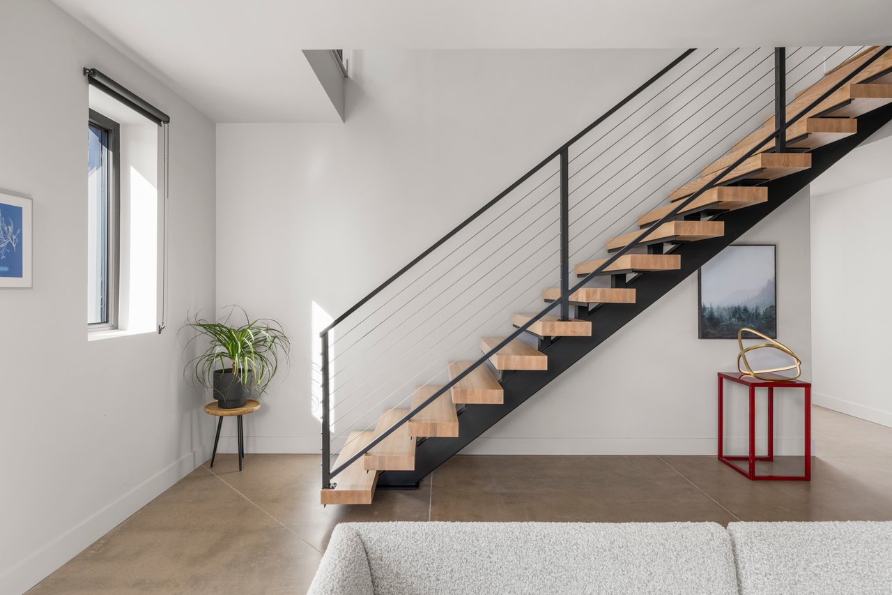 103 W Wildewood Drive