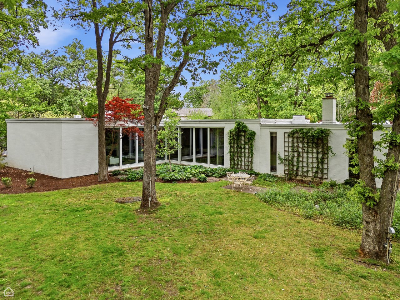 1540 Grant Road 