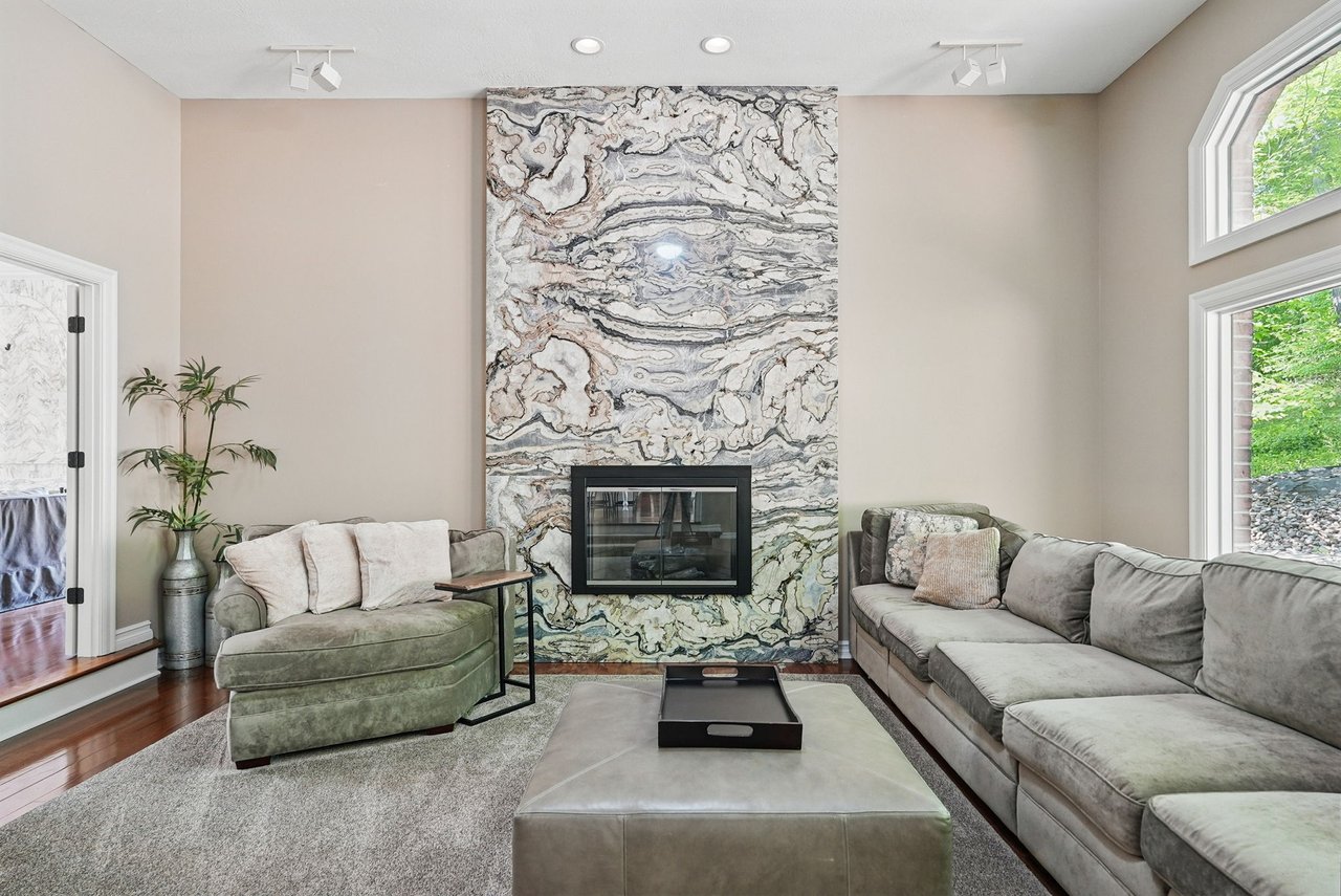 559 Normandy Ct