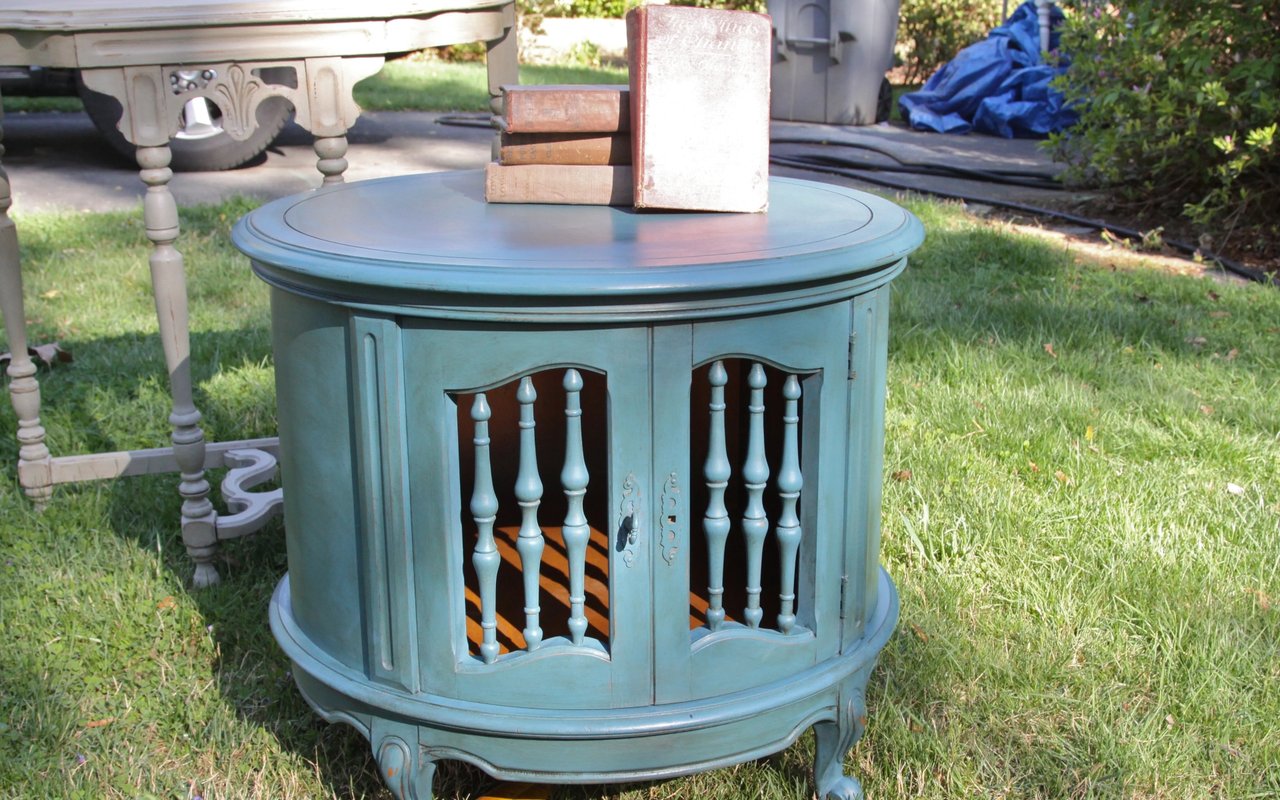Adorable Side Tables
