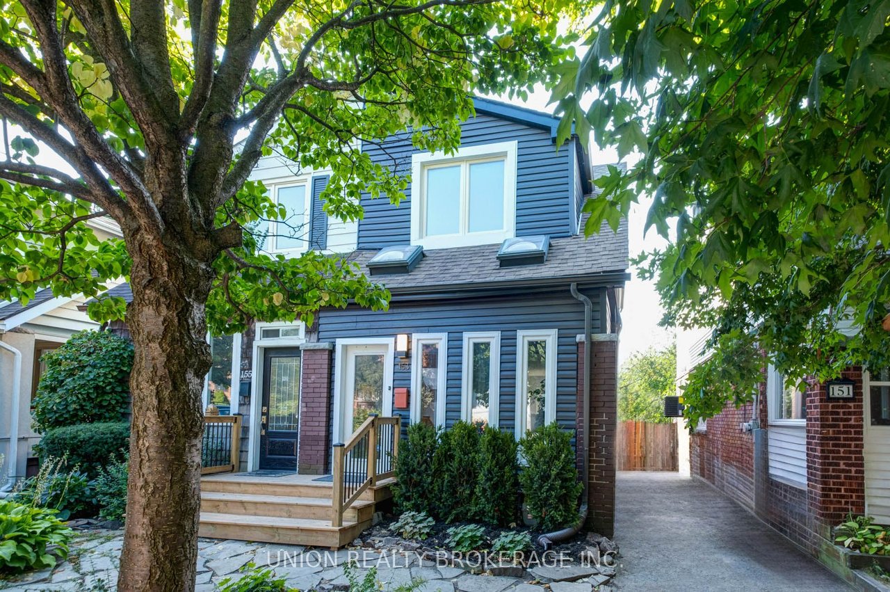153 Wildwood Cres