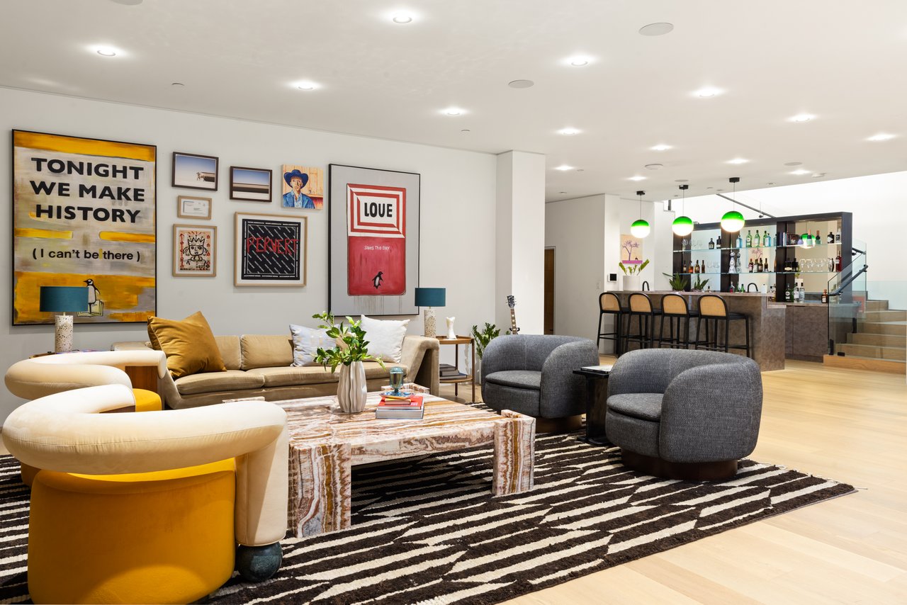 1488 Rising Glen Rd, Sunset Strip