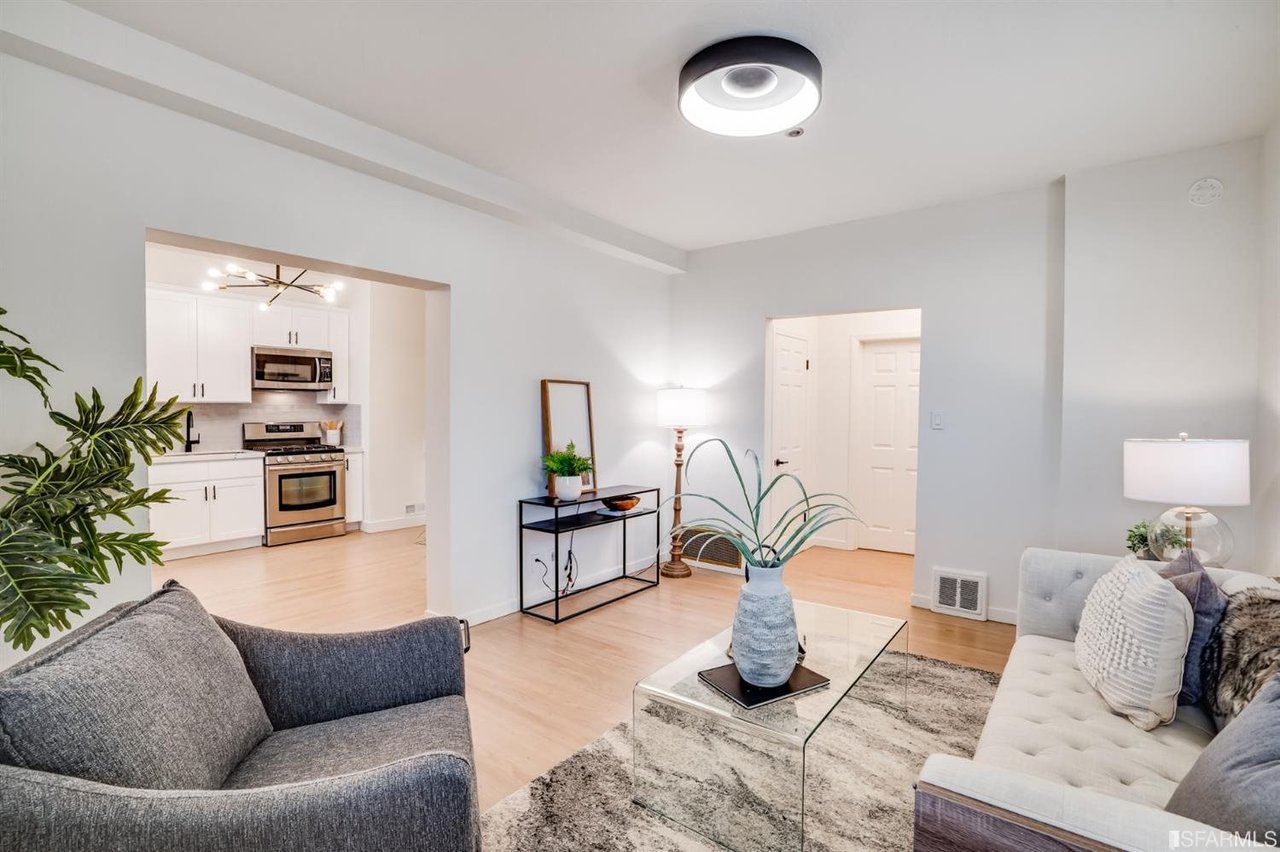 1 Hoffman Ave #A