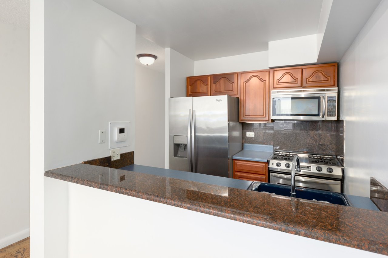 415 E. 37 St. #24B