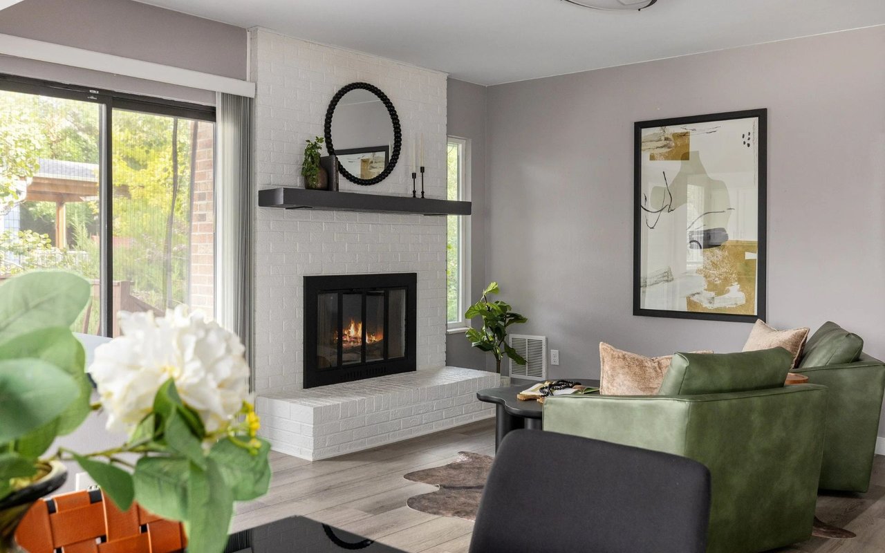 Just Listed: Corner Lot Beauty in Cotton Creek