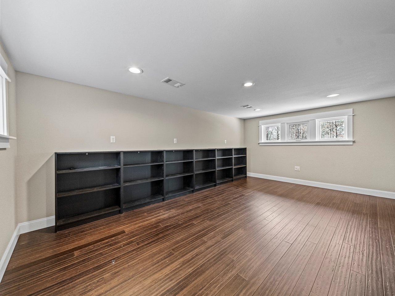 Thunder Mountain Homestead