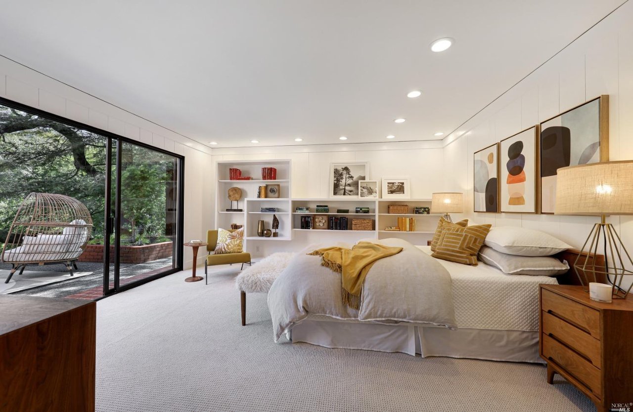 4 Spring Rd