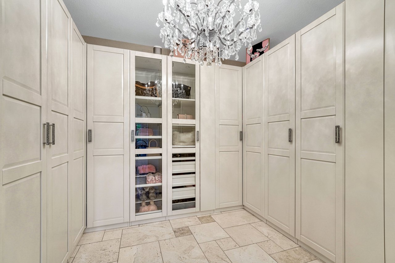 25995 Cave Spring Trail