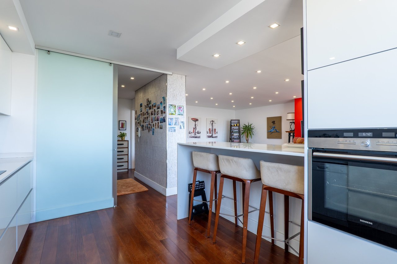 3-bedroom Sea View Duplex in Leça da Palmeira – Elegance, Space & Unmatched Location