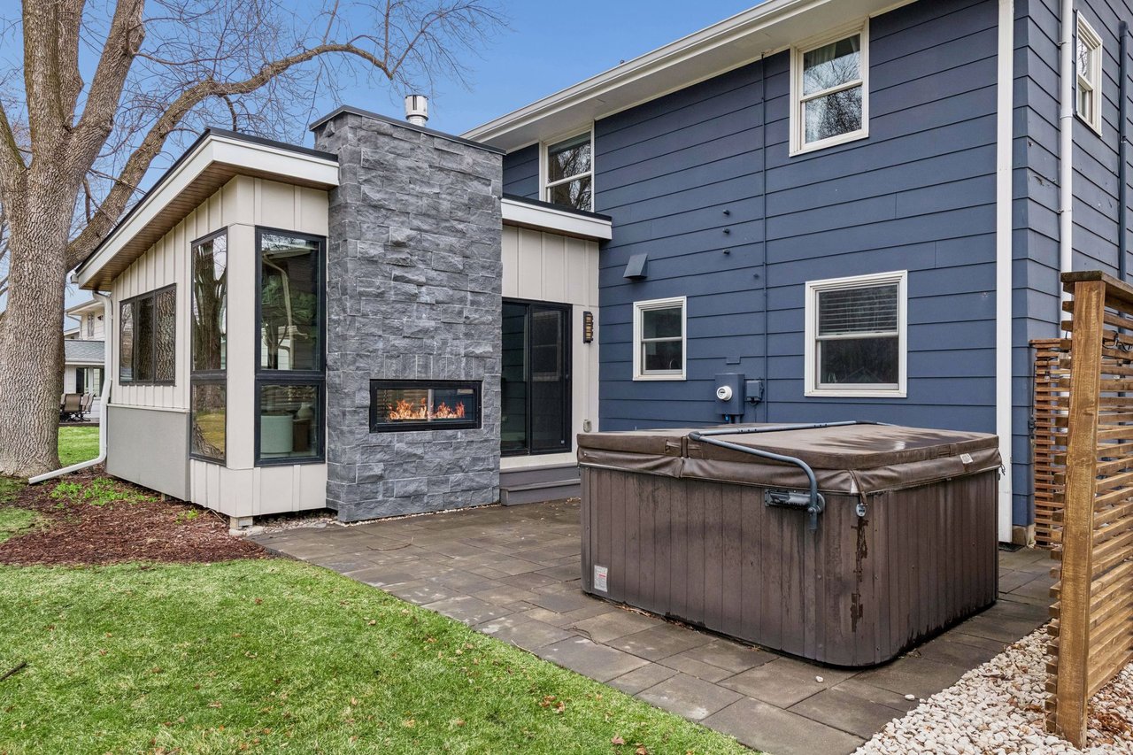 5932 Tamarac Ave, Edina