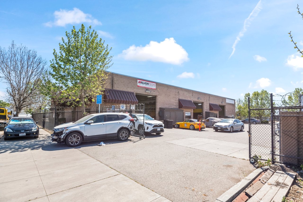 Auto Repair/Industrial Owner User Opportunity