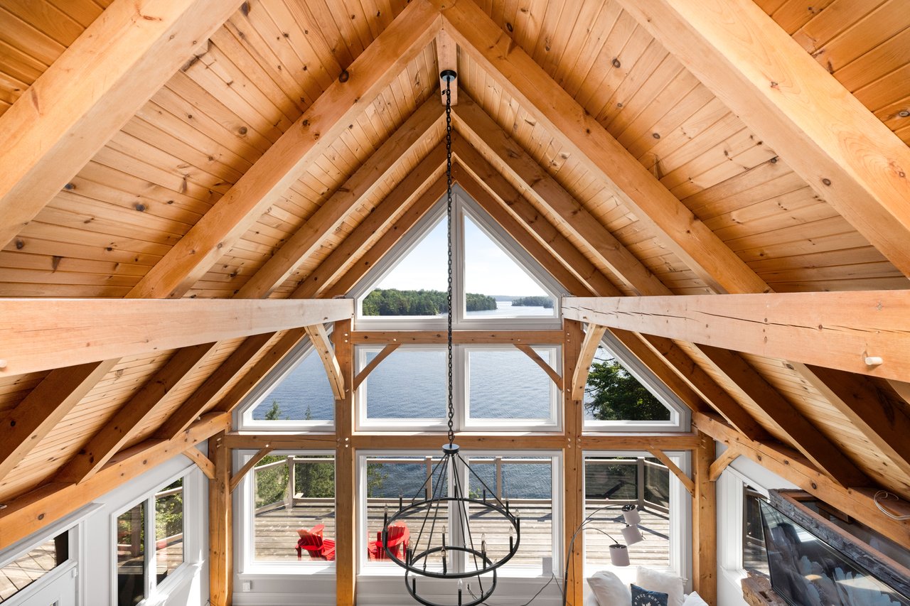 15 GORDON POINT LANE