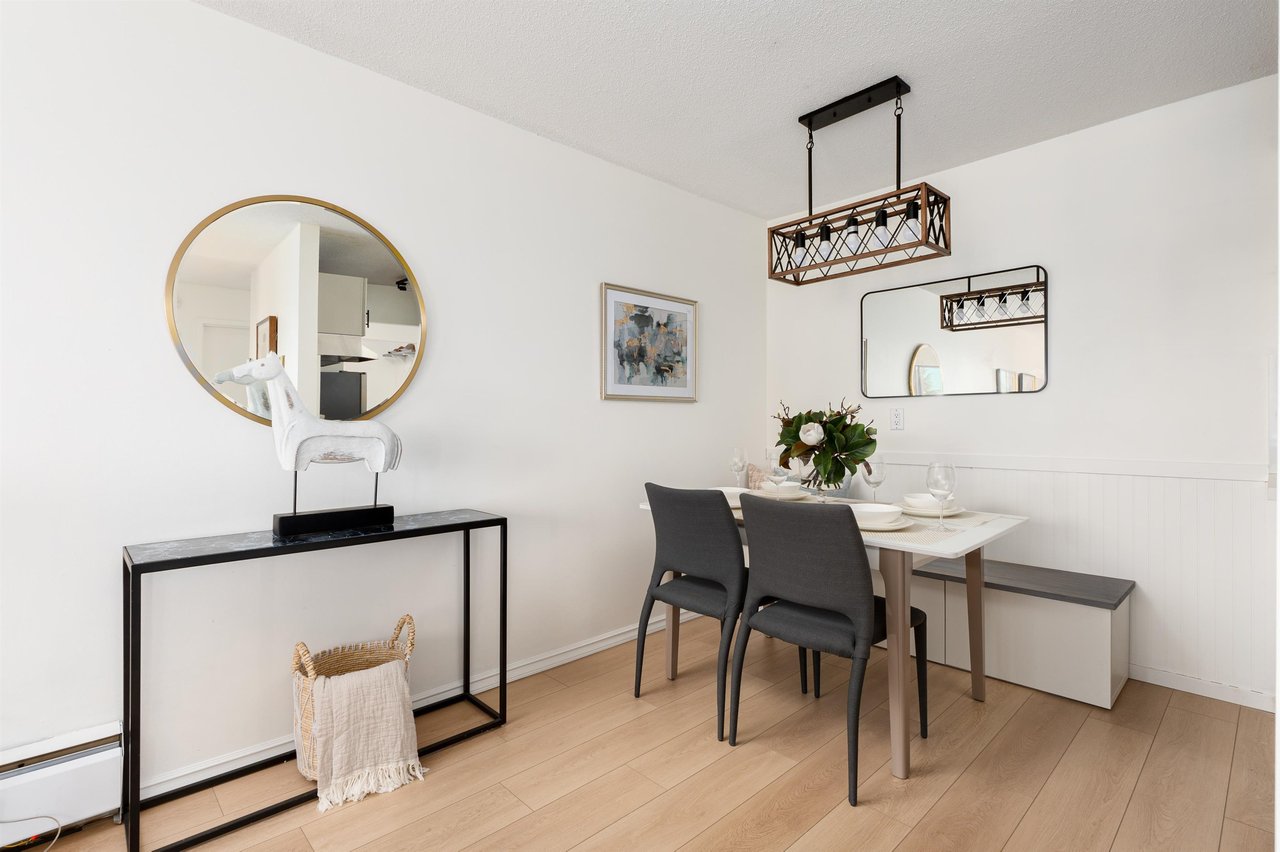 307 W 2nd St, #211