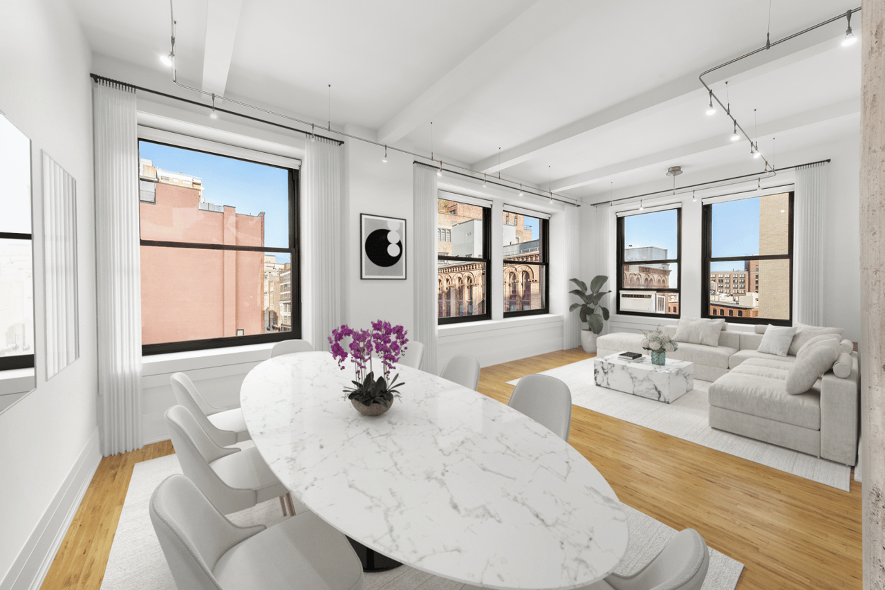 250 Mercer Street Unit: B906
