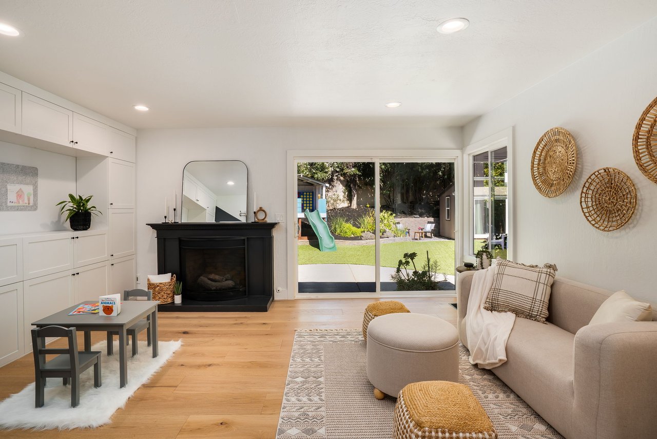 Modern Design Meets Comfort