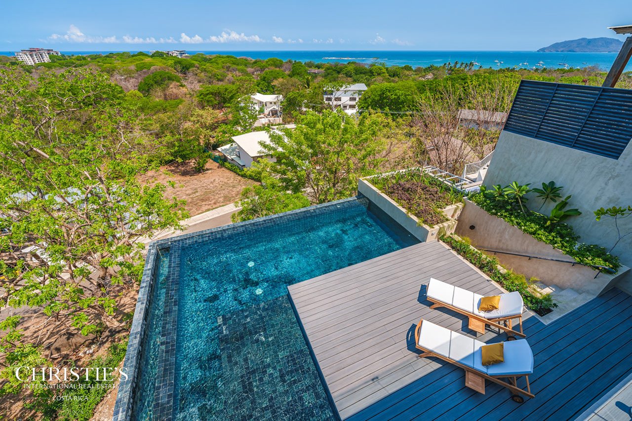 Modern Luxury Villa with Panoramic Ocean Views in Tamarindo - Villa Brisas del Mar