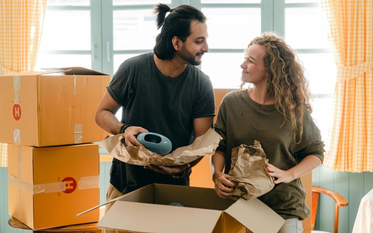 6 Tips To Make Moving Less Stressful