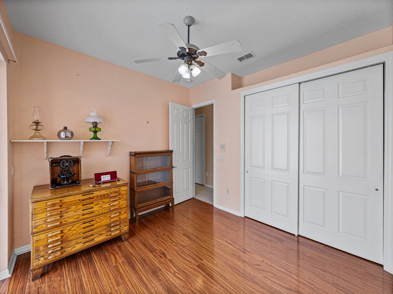 12333 WOODLANDS CIR