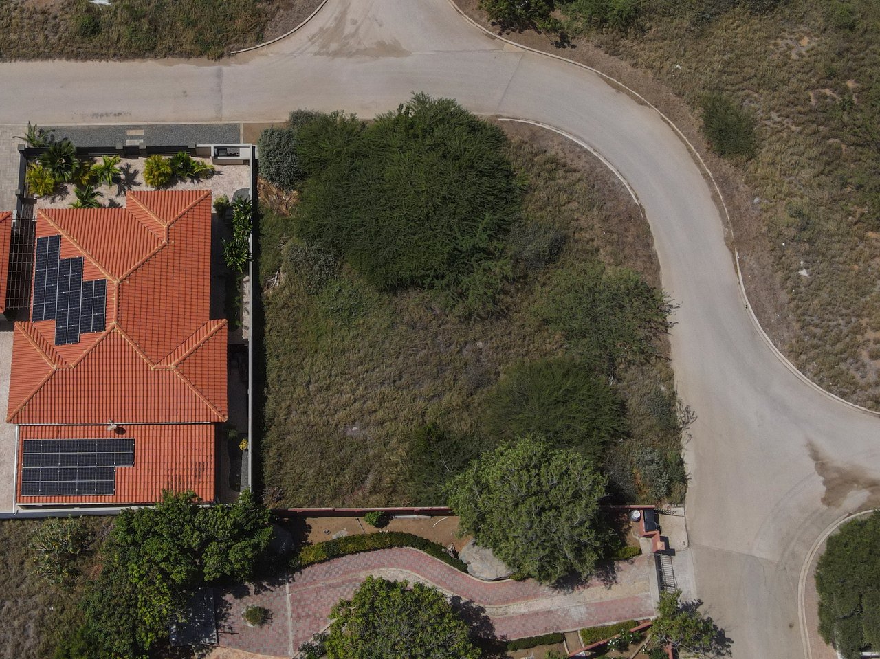 Property Land in Moko