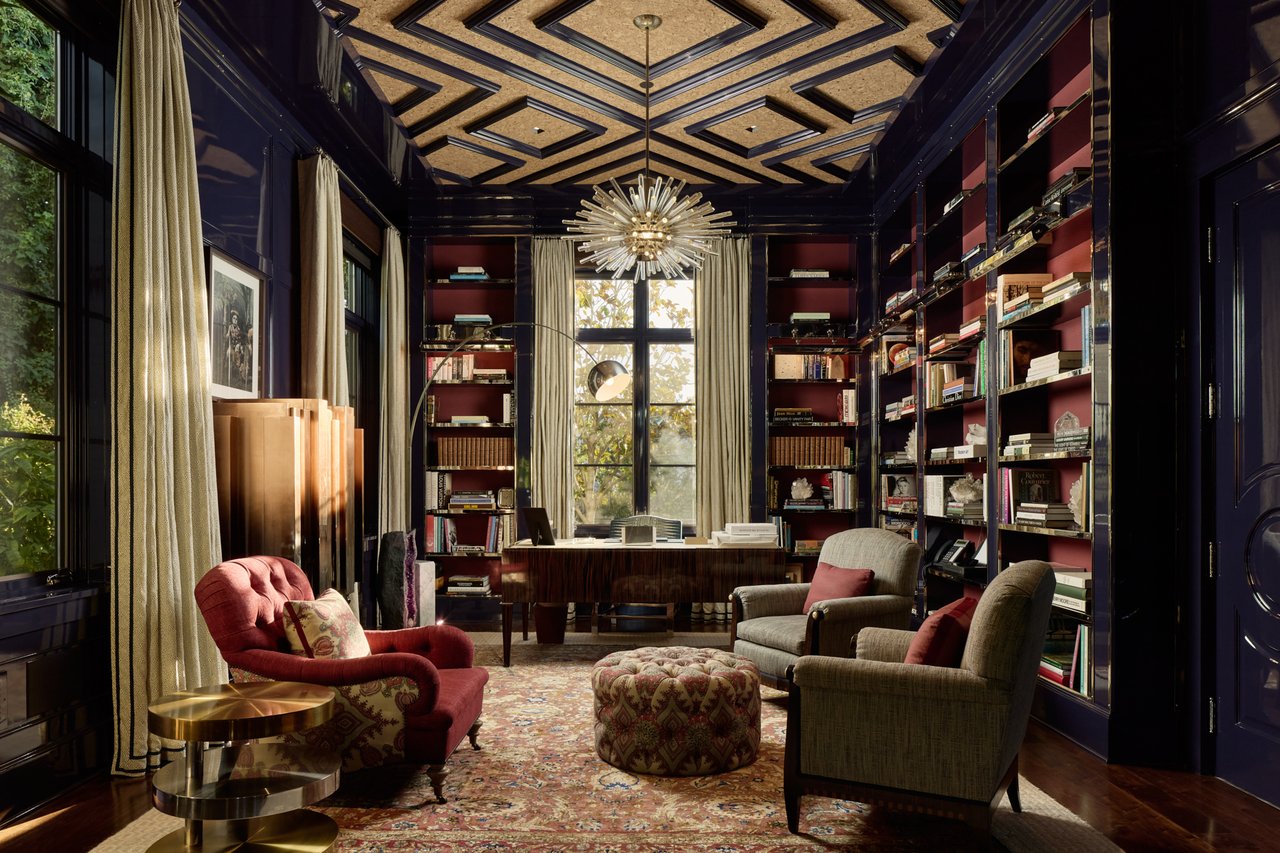 250 N Carolwood Dr, Holmby Hills