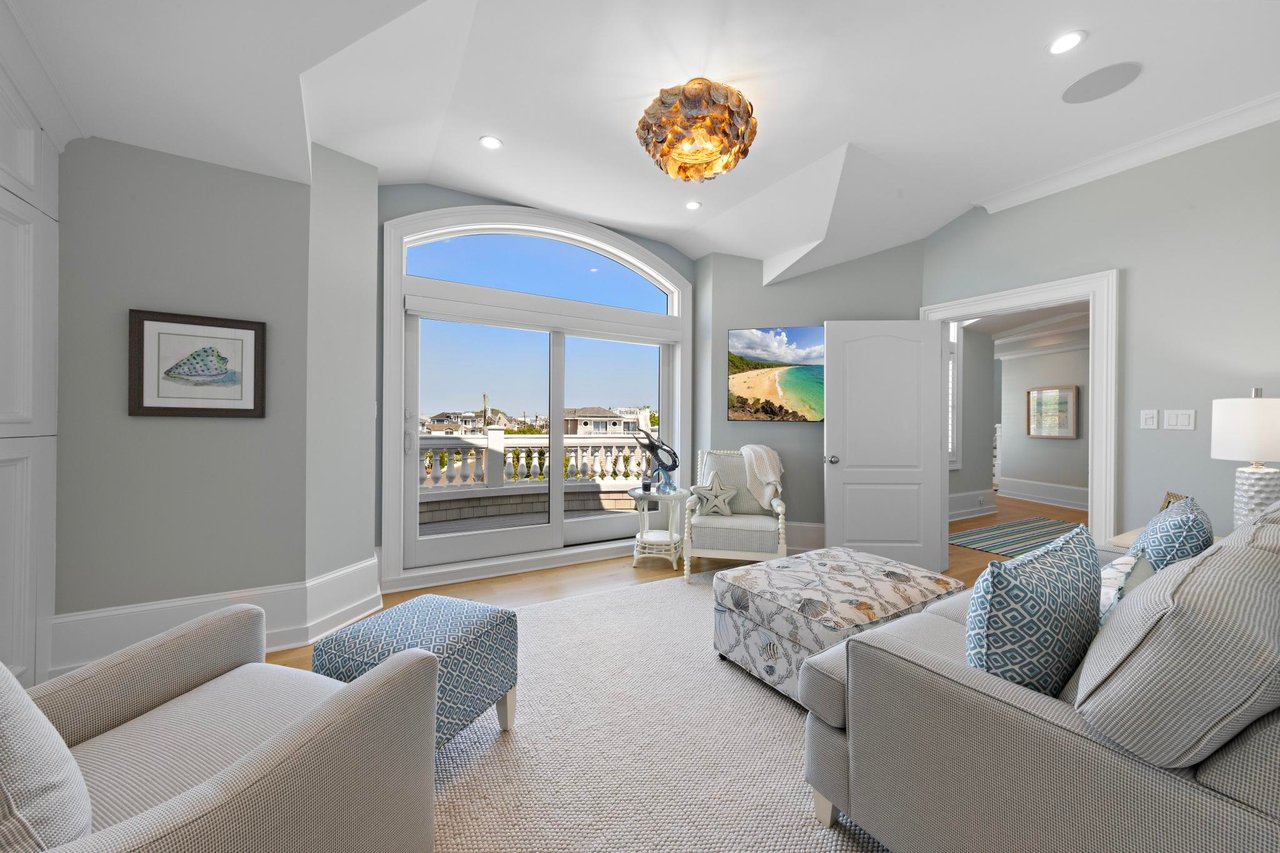 110 W South 34th Street
