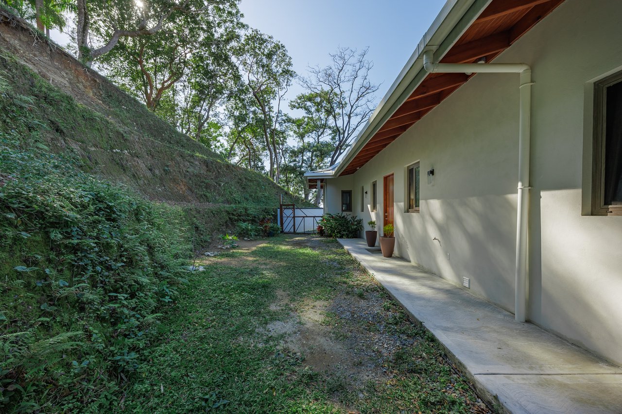 Lawson Rock at Its Finest Lot 30