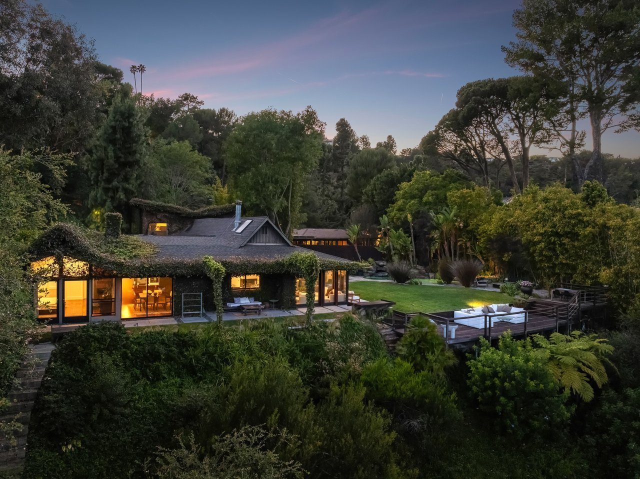 2220 Banyan Dr, Brentwood 