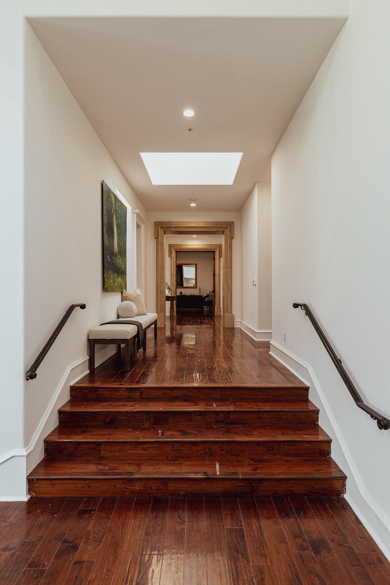 3364 Clerendon Rd, Beverly Hills 