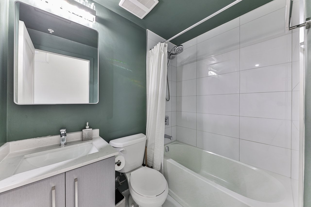 1806-15 Queen Street, Hamilton