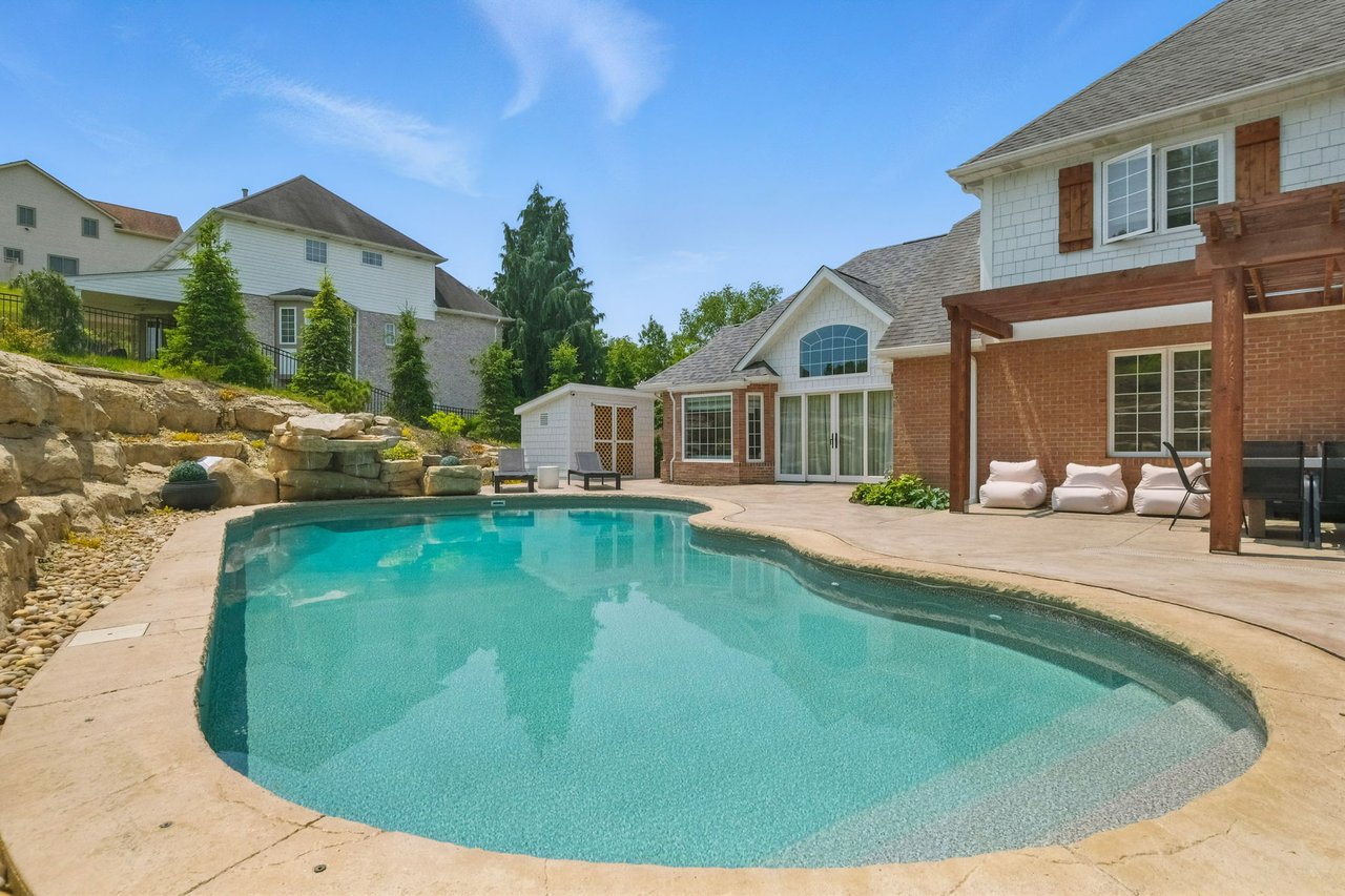 707 Kathleen Dr