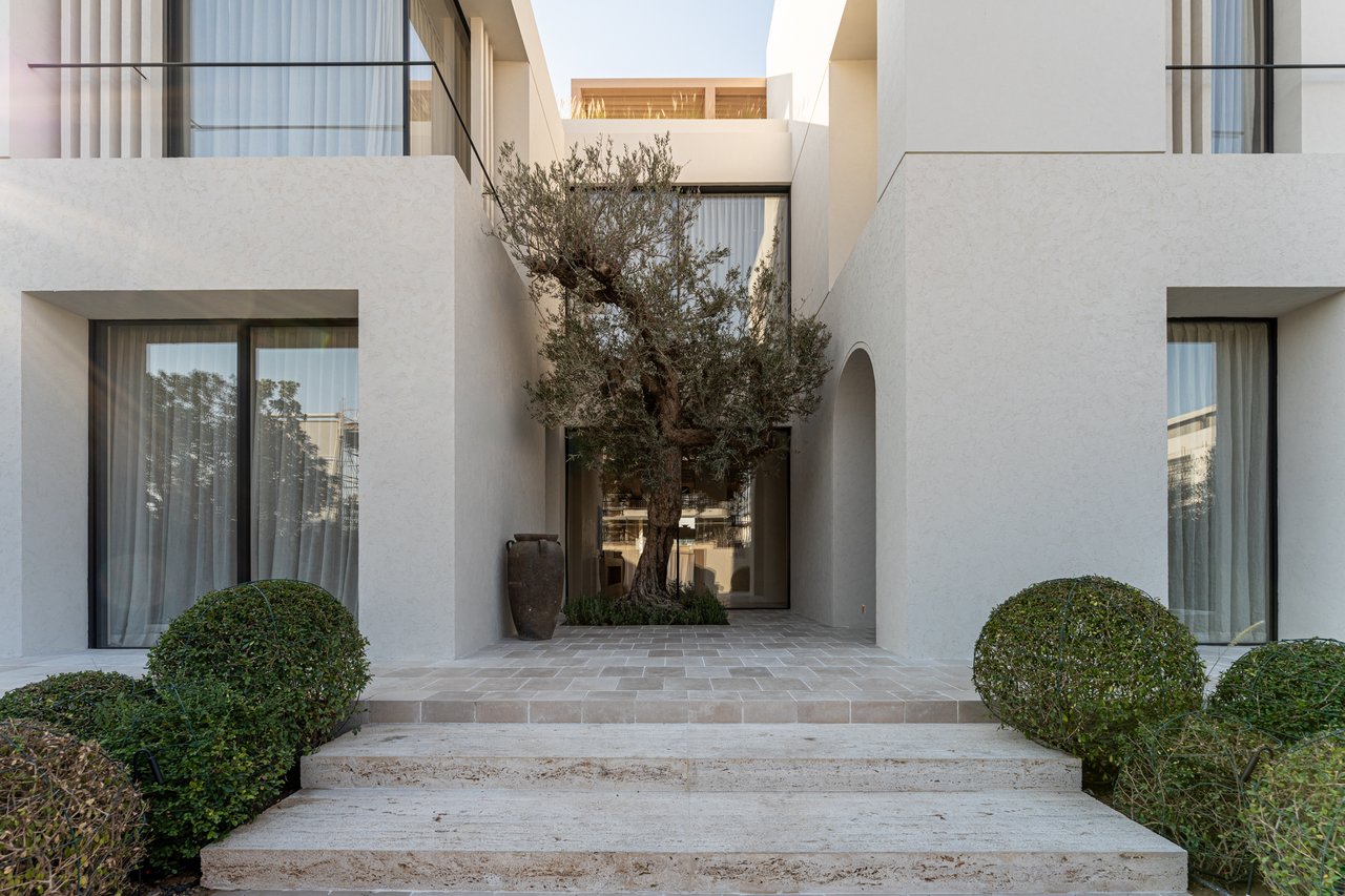 Emerald Hills Villa