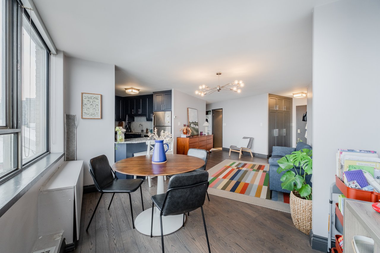 2805-270 Queens Quay W 
