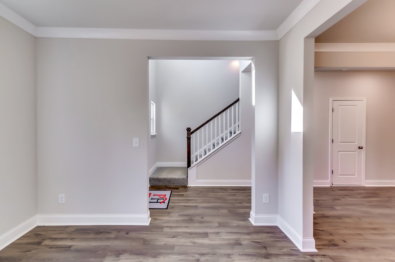 407 Shoals Trl