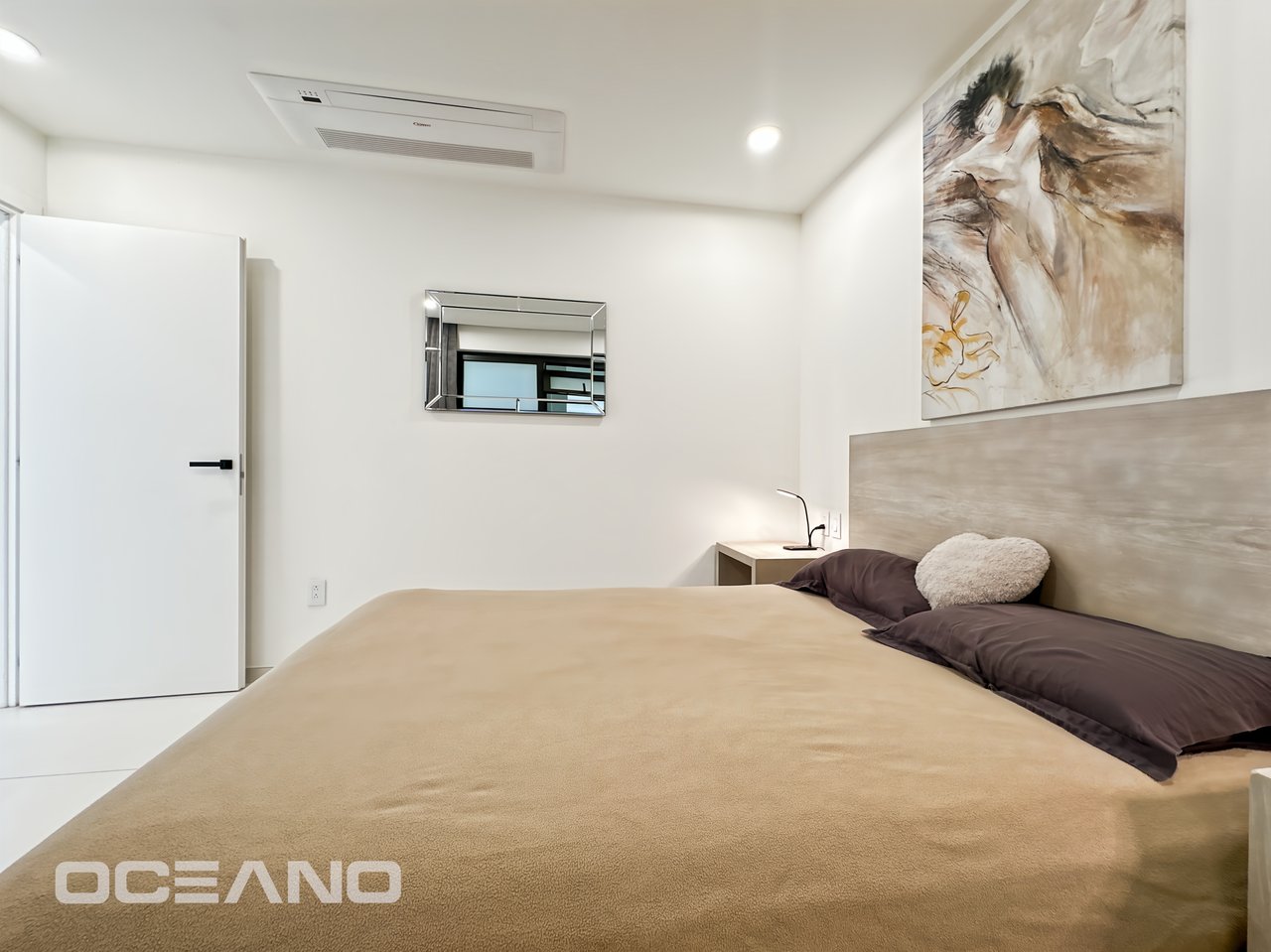 1-Bedroom Apartment with Lagoon View | The Hills Residence