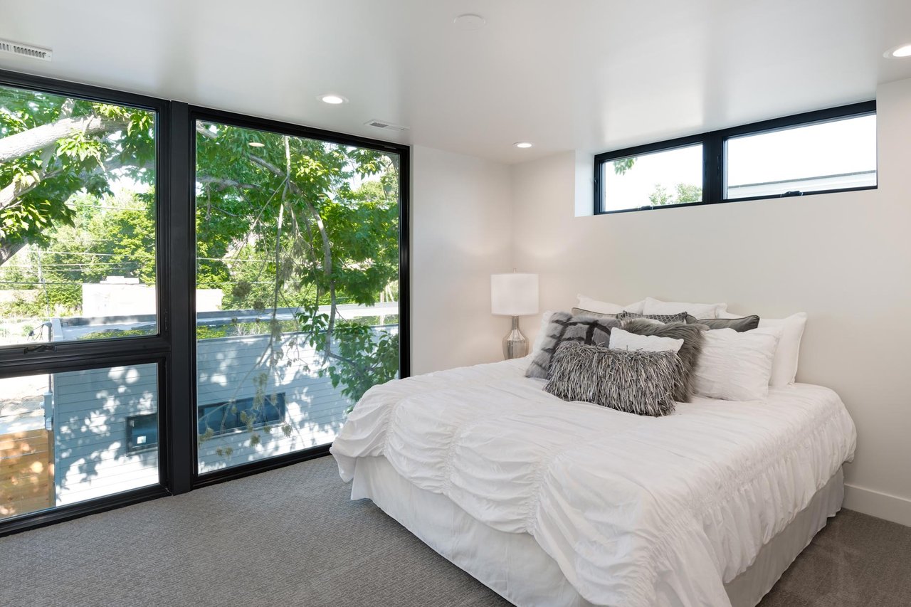 4021 + 4025 Bryant Street | Sunnyside