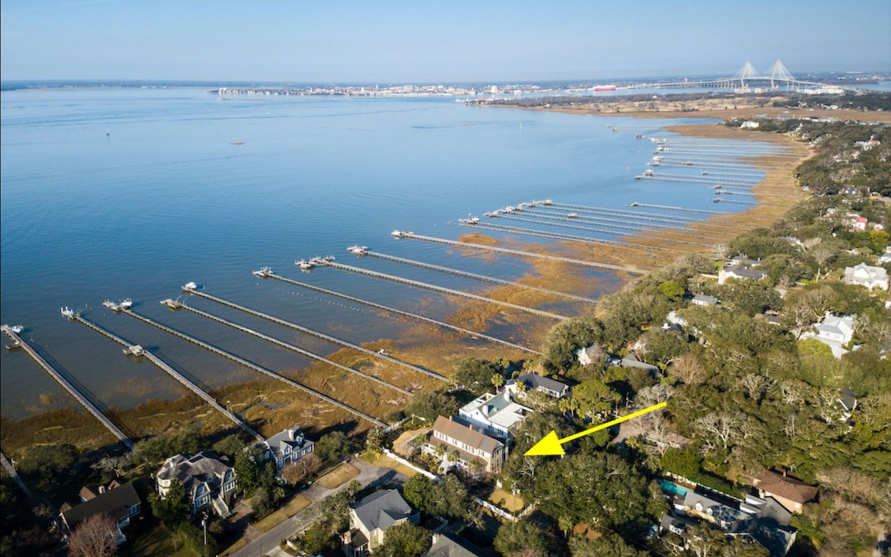 For Sale – Homes for Boating Enthusiasts