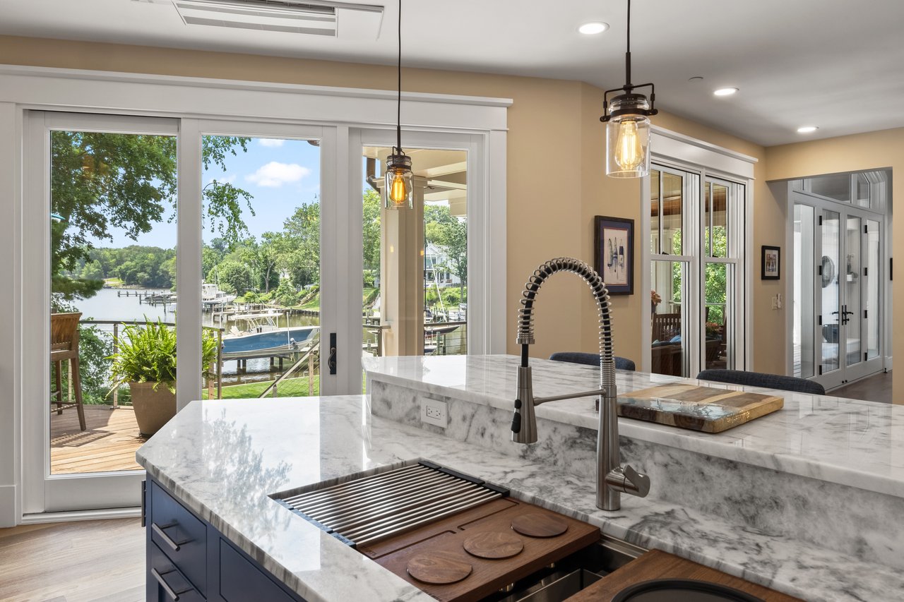 MURRAY HILL WATERFRONT | 5 FRANKLIN STREET