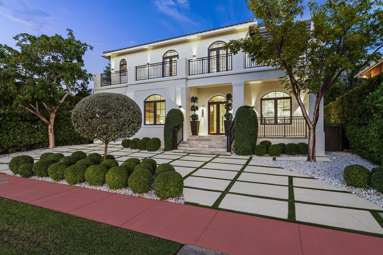 Sales Price:  $9.5M
