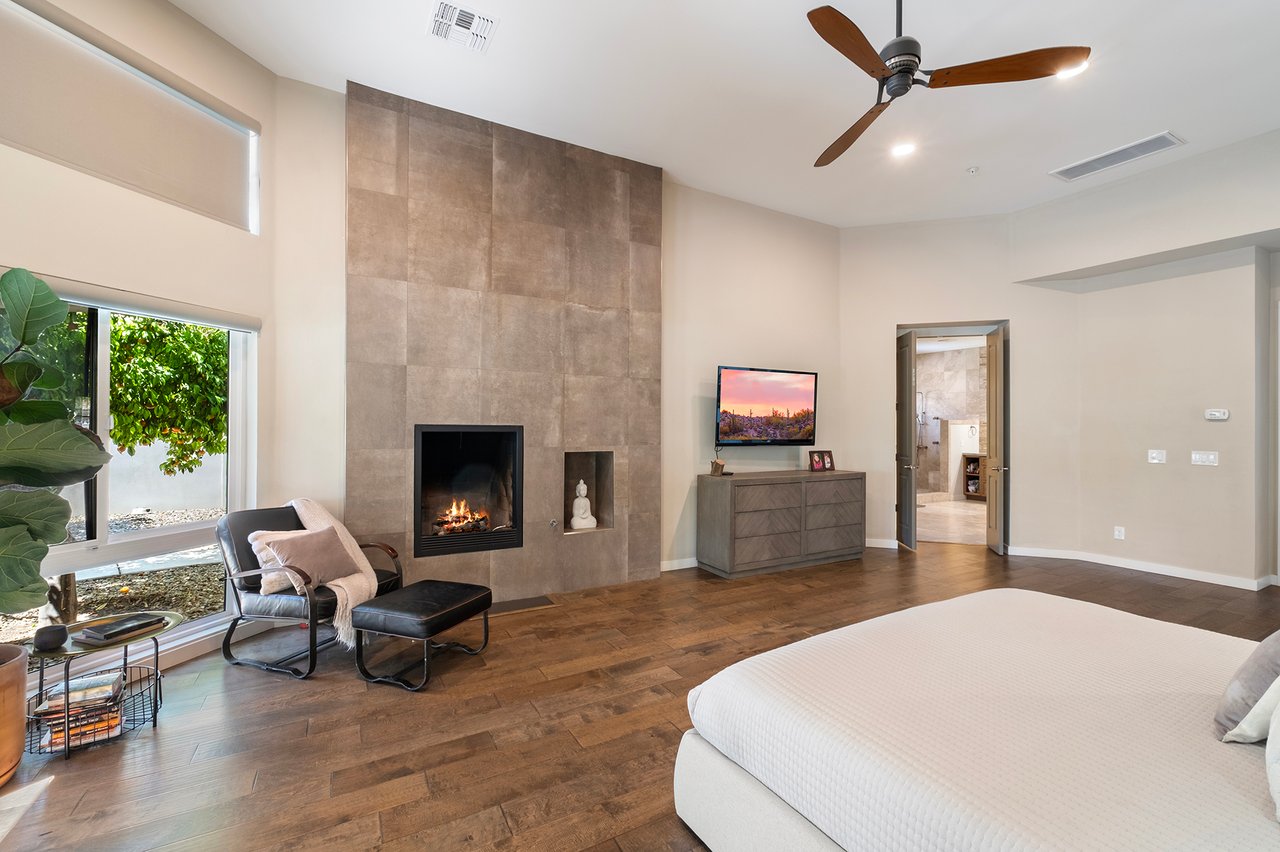 7281 E ROYAL PALM Road